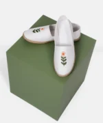 کفش کنفی سفید طرح گل - Image 5