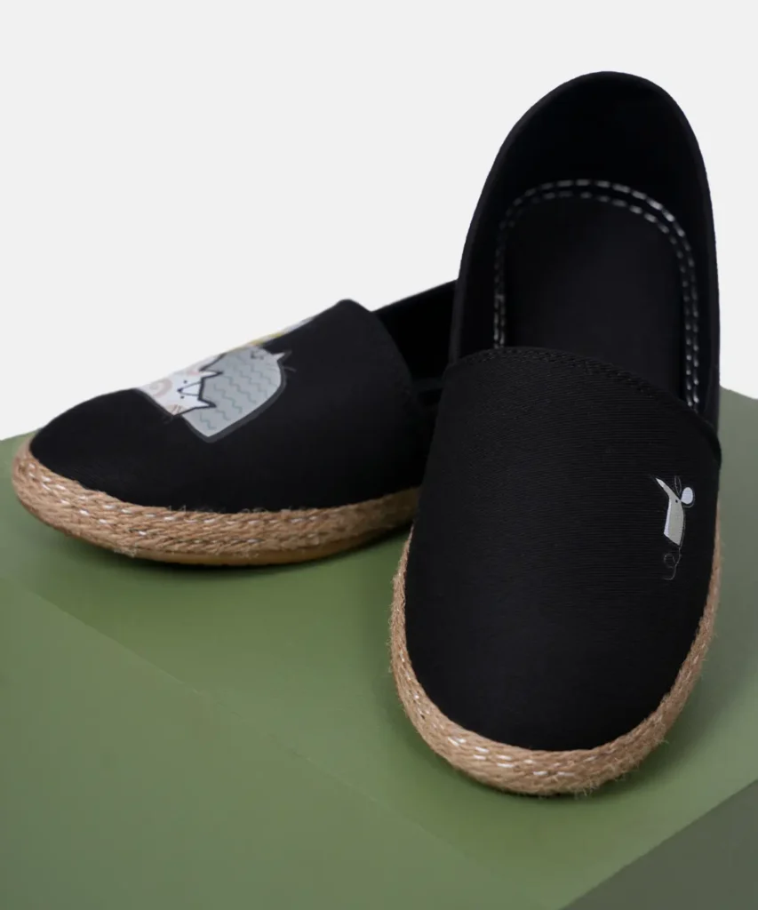 کفش کنفی مشکی طرح گربه و موش