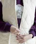 پافر سفید زیپ دار مدل نیلو