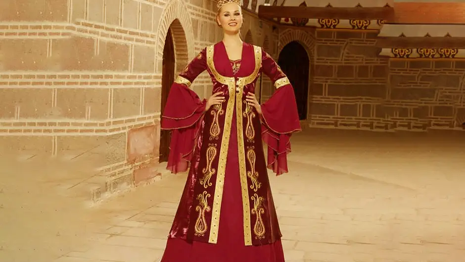 لباس زنان در دوره قاجار